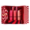 Ladies Mistletoe Set MAC: Powder Kiss Matte Крем червило Stealth Statement 3 g + Powder Kiss Matte Крем червило Captive Audience 3 g + Powder Kiss Matte Крем червило Pink And You’ll Miss It 3 g + Powder Kiss Matte Крем червило Hardcoral 3 g + Powder Kiss Течно червило 5 мл