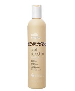 Млечен шейк Curl Passion без парабени шампоан за коса мекота и лесна за оформяне 300 мл
